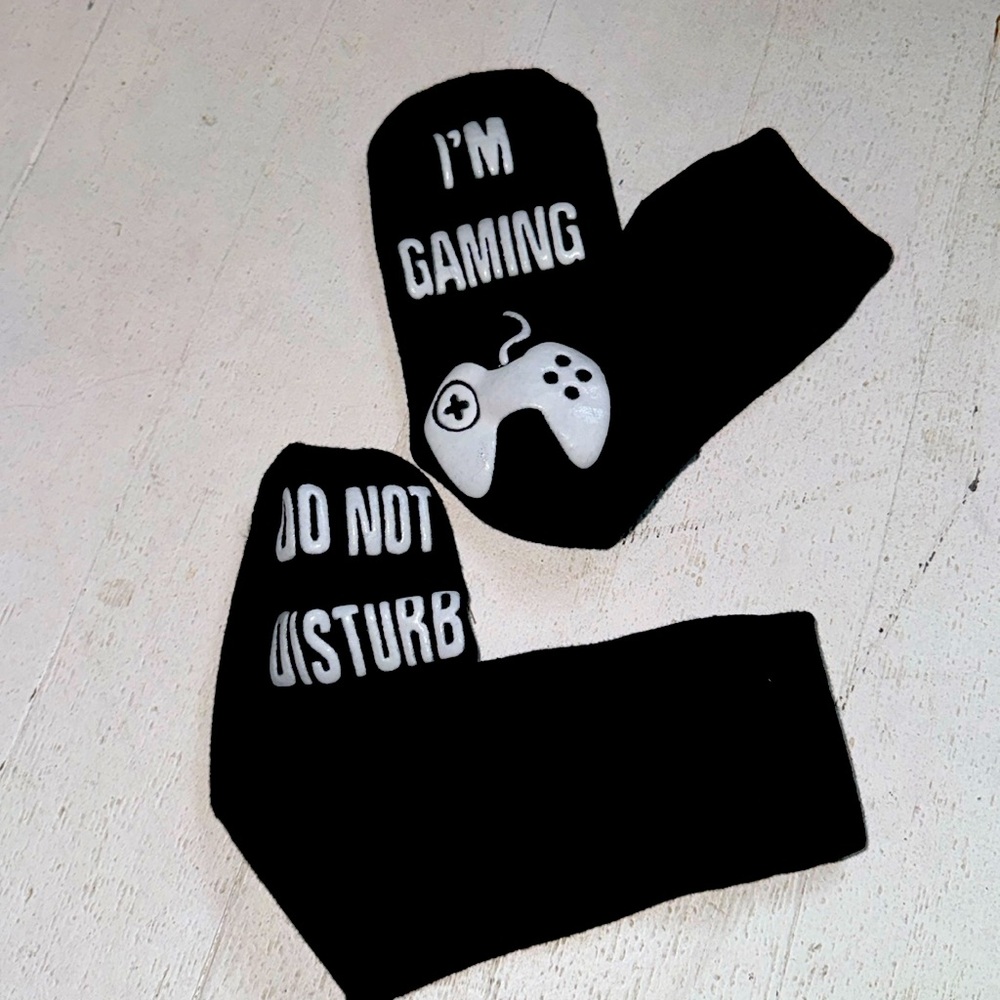 Gaming grippy socks